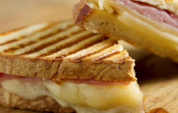 Mixta (jamón ibérico y queso curado)